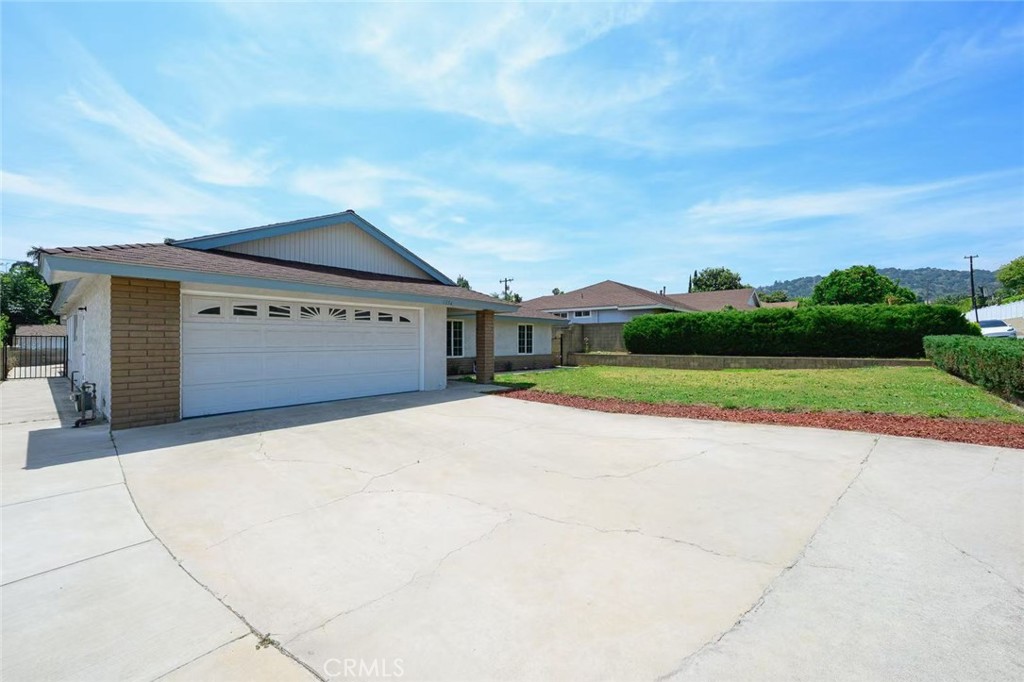 1356 Old Canyon