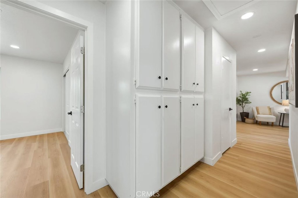 1356 Old Canyon