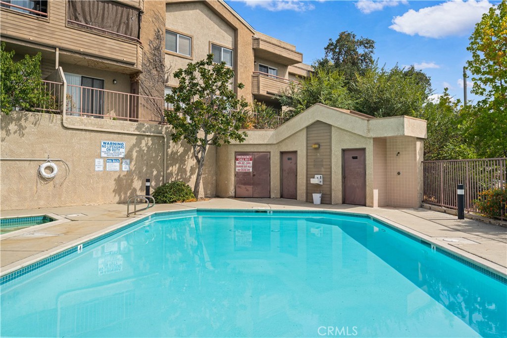 800 Grand Avenue D1
