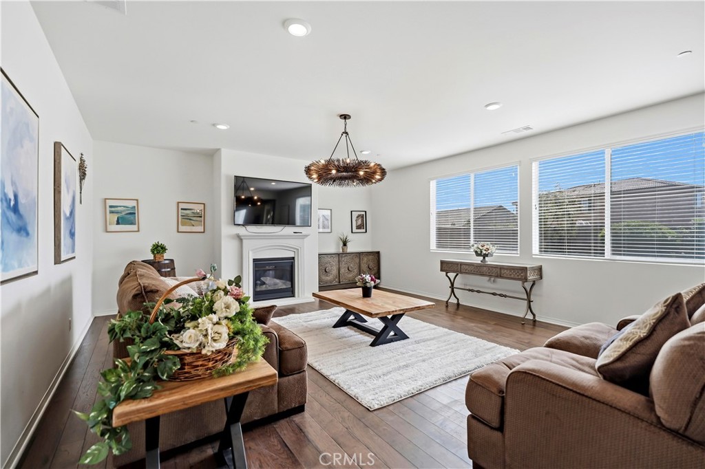 6882 Keyway Court