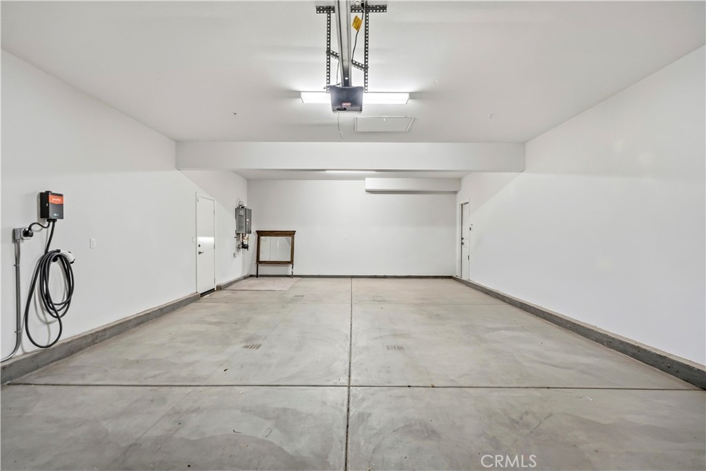 6882 Keyway Court