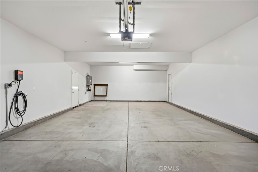 6882 Keyway Court
