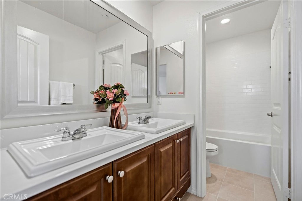 6882 Keyway Court