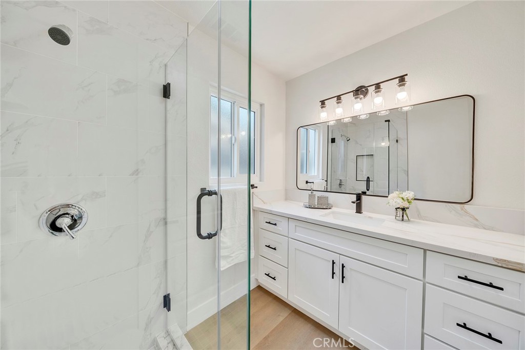 595 W 13th Street