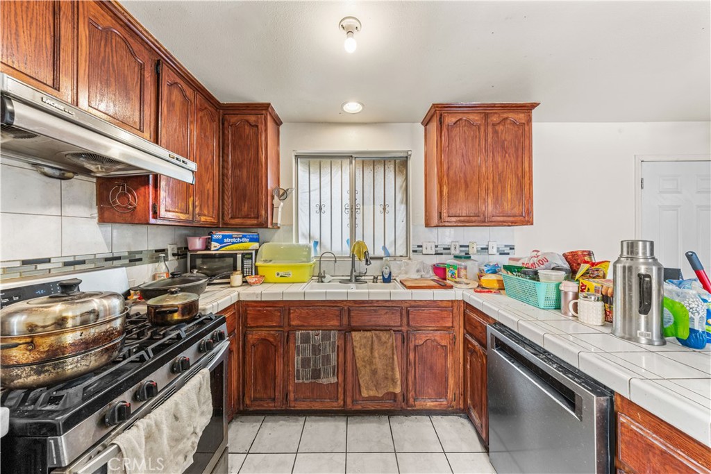 14755 Los Angeles