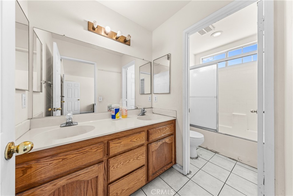 14755 Los Angeles