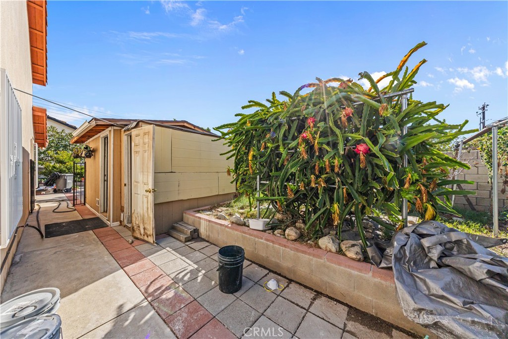 14755 Los Angeles