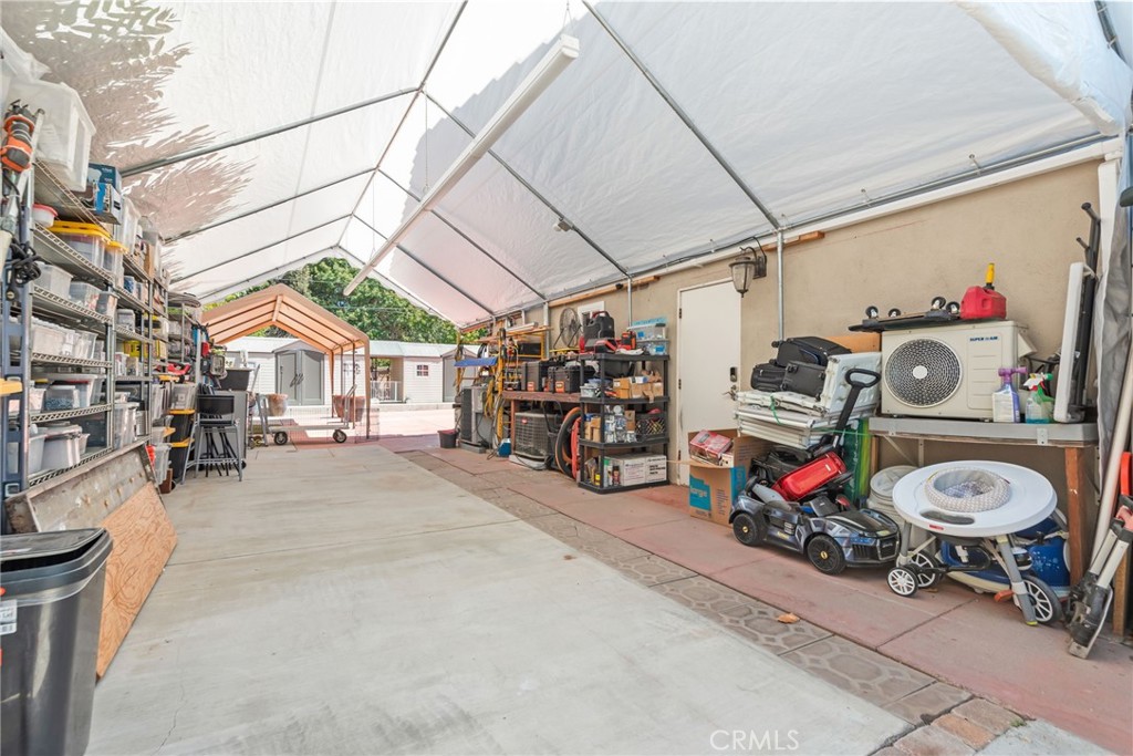 1740 Deerhaven