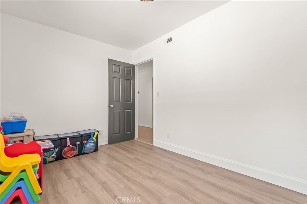 1740 Deerhaven