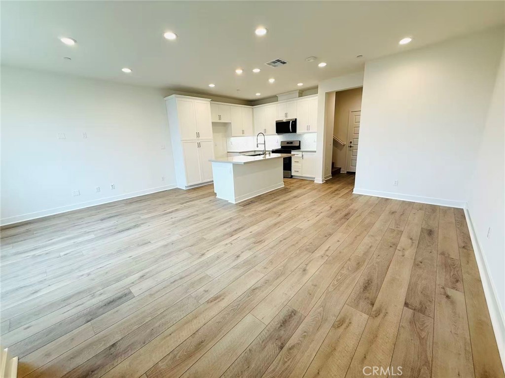 4016 E Lily Paseo #121