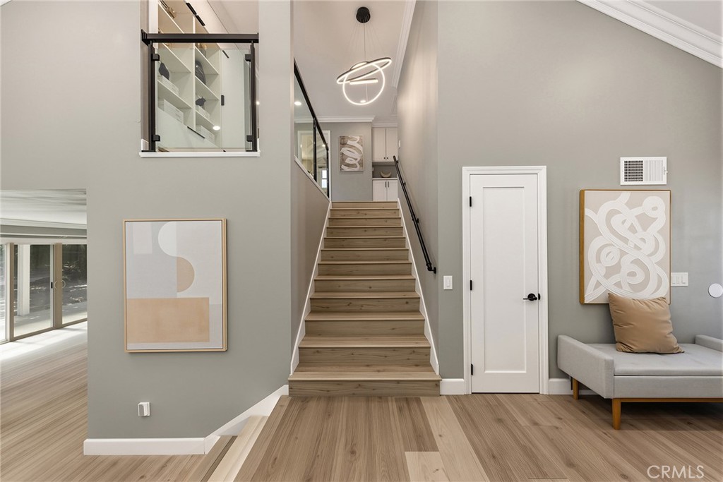 1815 Pavas Court