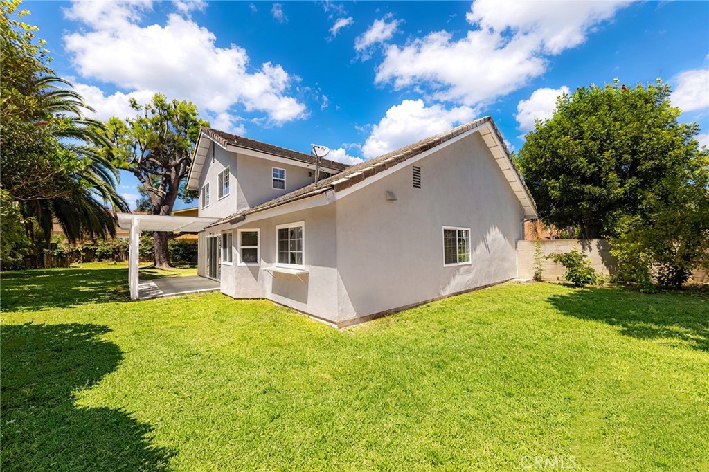 1815 Pavas Court