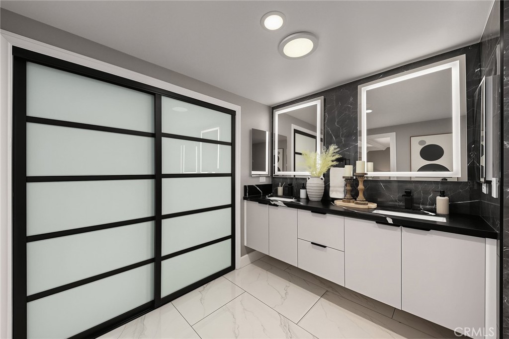 1815 Pavas Court