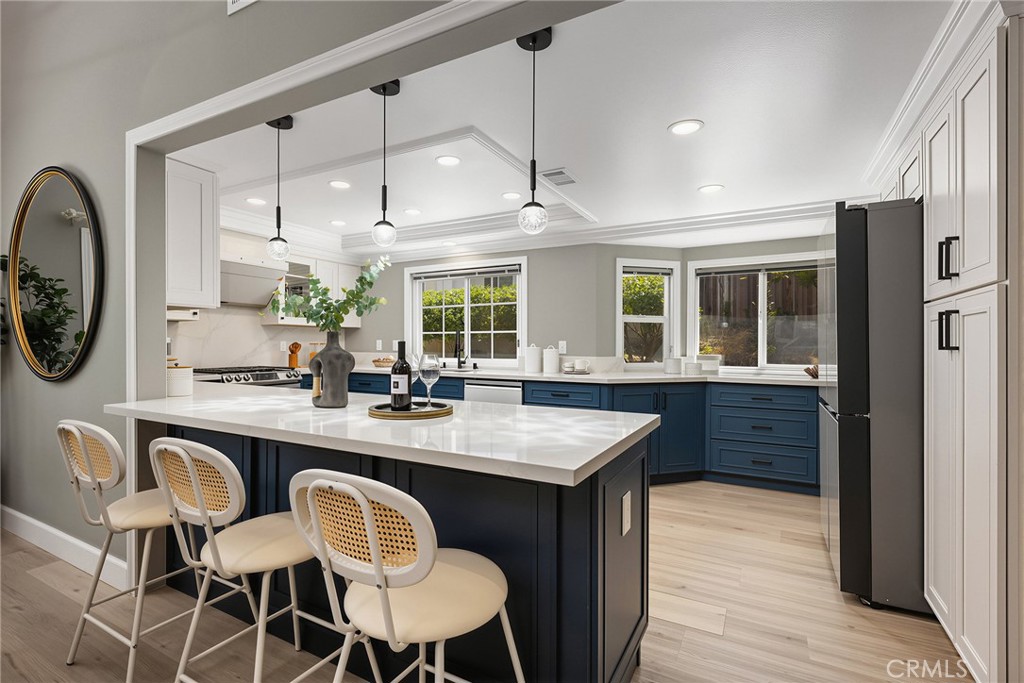 1815 Pavas Court