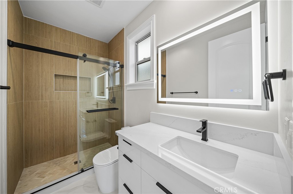 517 S Ramona