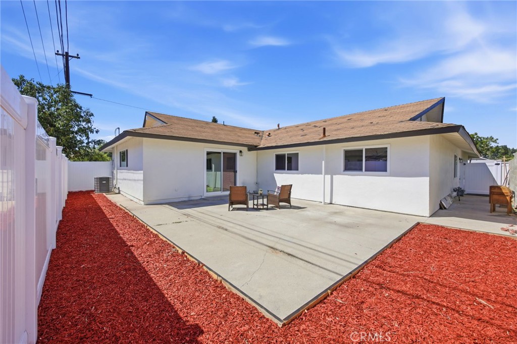 3300 E Millridge Drive