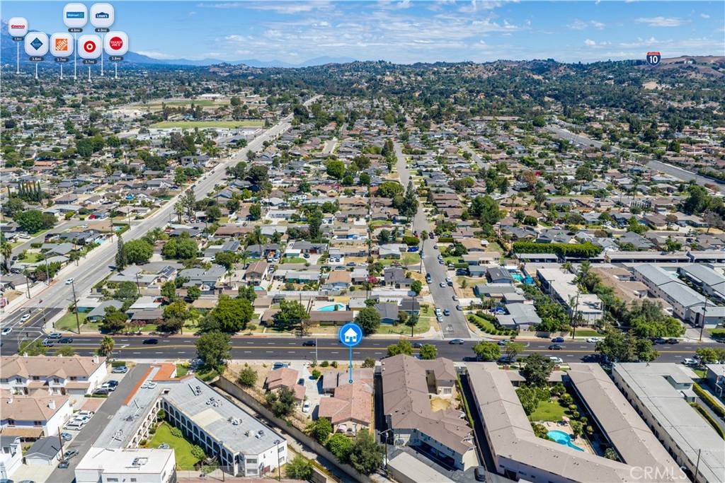 449 S Barranca
