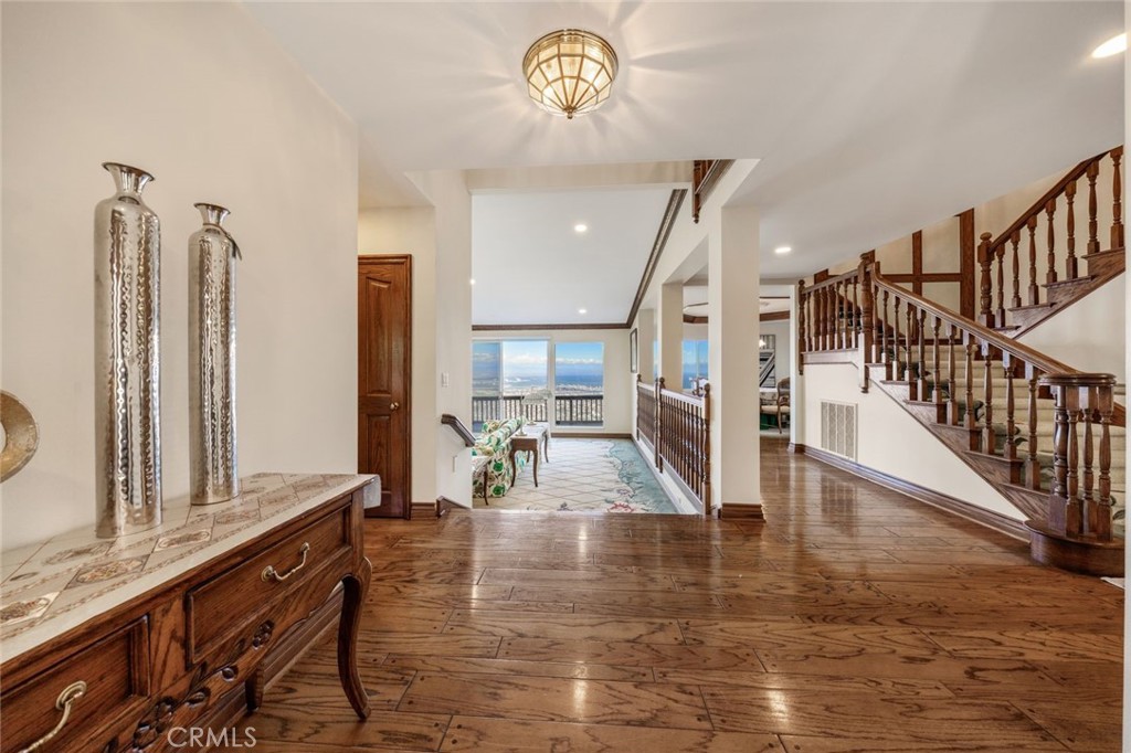 10 Avenue De Azalea