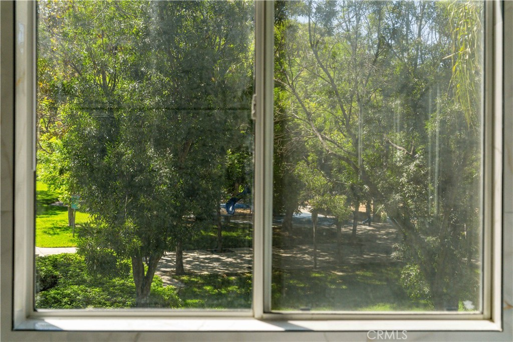 1512 Rancho Hills
