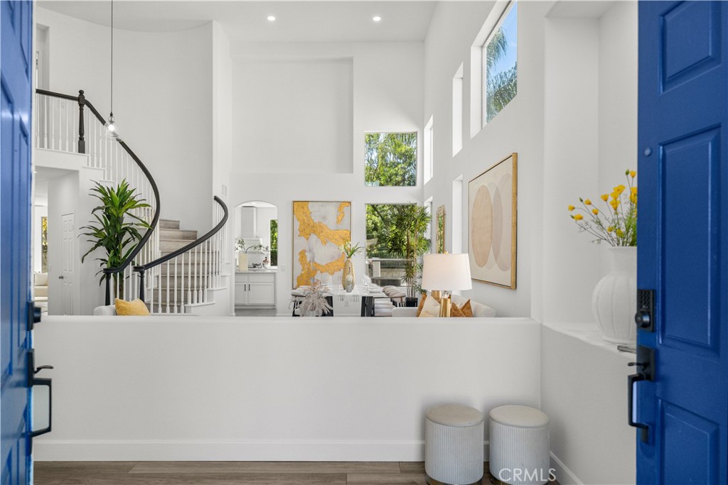 1512 Rancho Hills