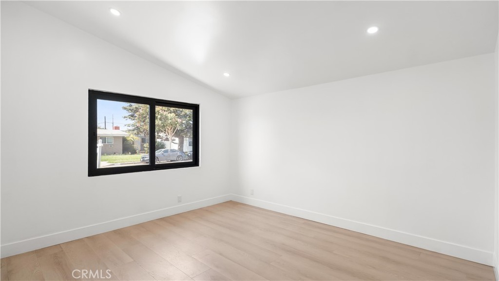 515 N Wayfield