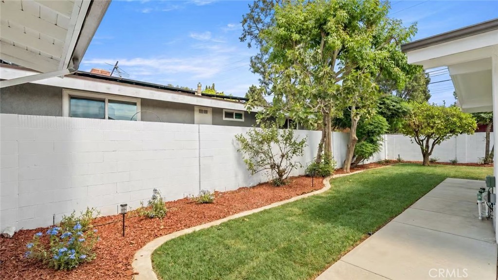 515 N Wayfield