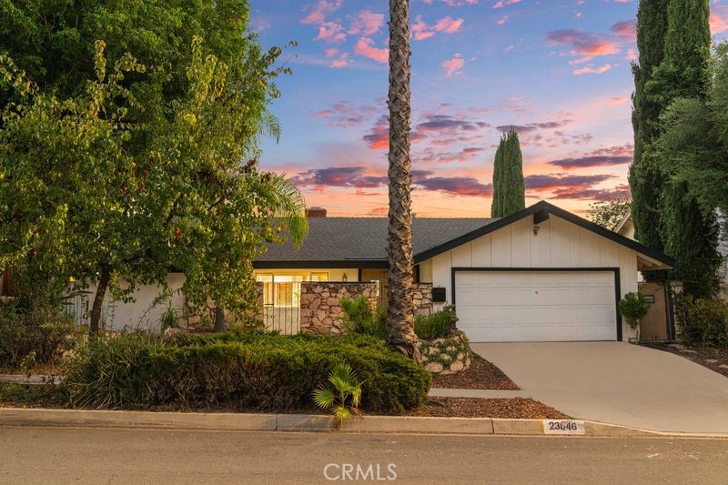 23846 Bower Cascade Place