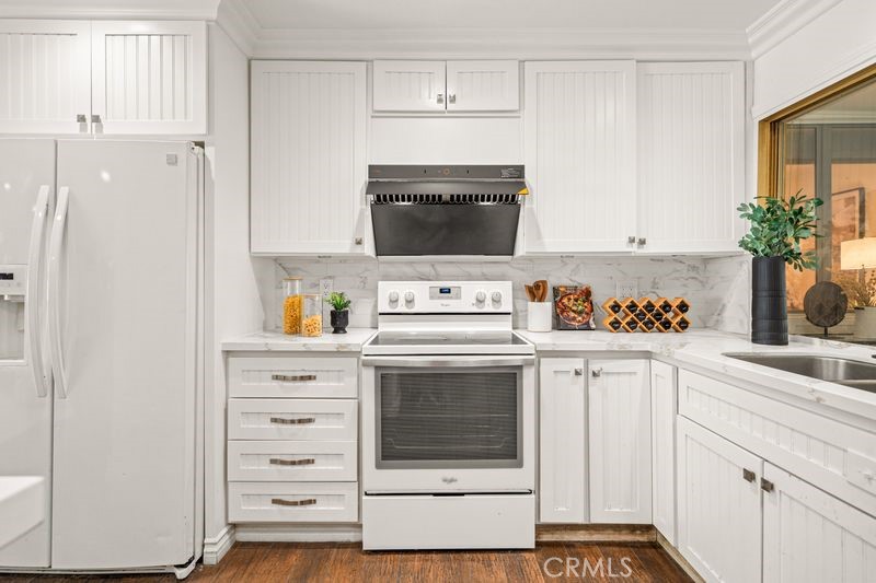 23846 Bower Cascade Place