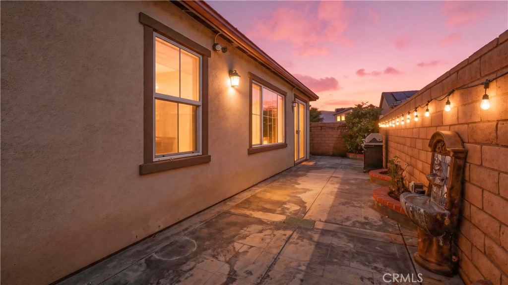 3337 S Honeysuckle Avenue