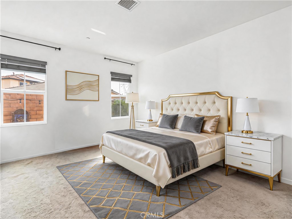 3337 S Honeysuckle Avenue