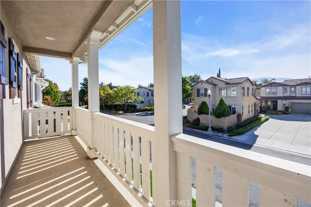 31836 Green Oak