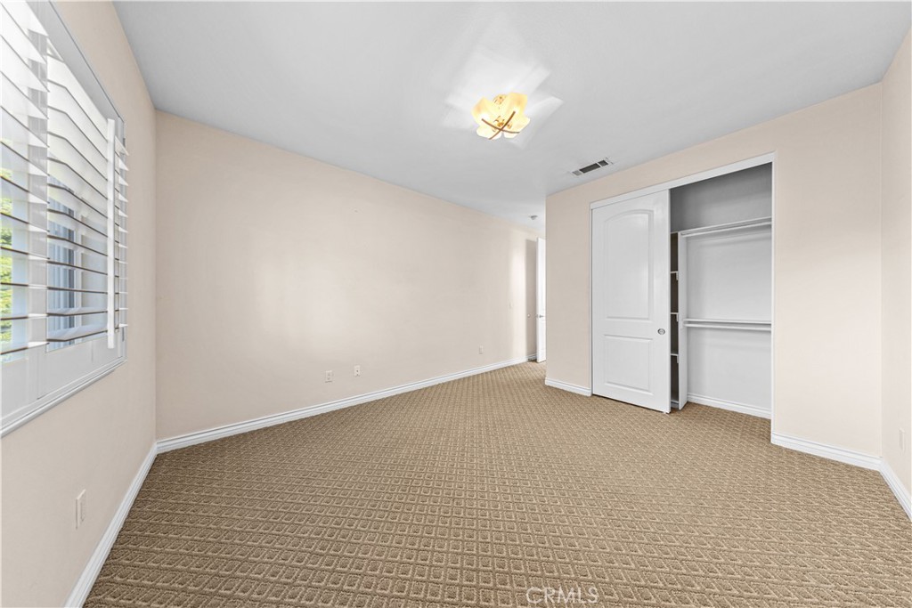 5215 Buffington