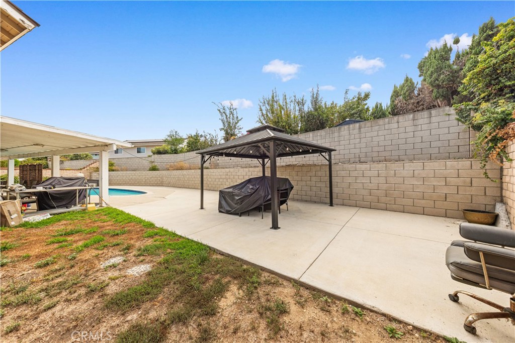 16606 Woodmont Pl
