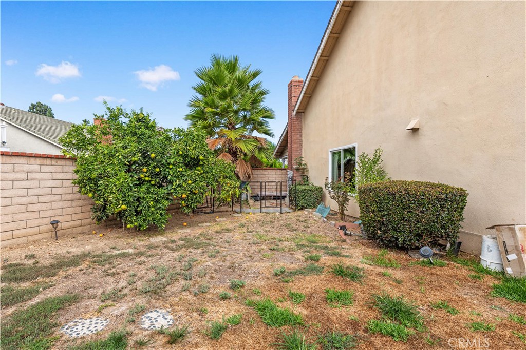 16606 Woodmont Pl