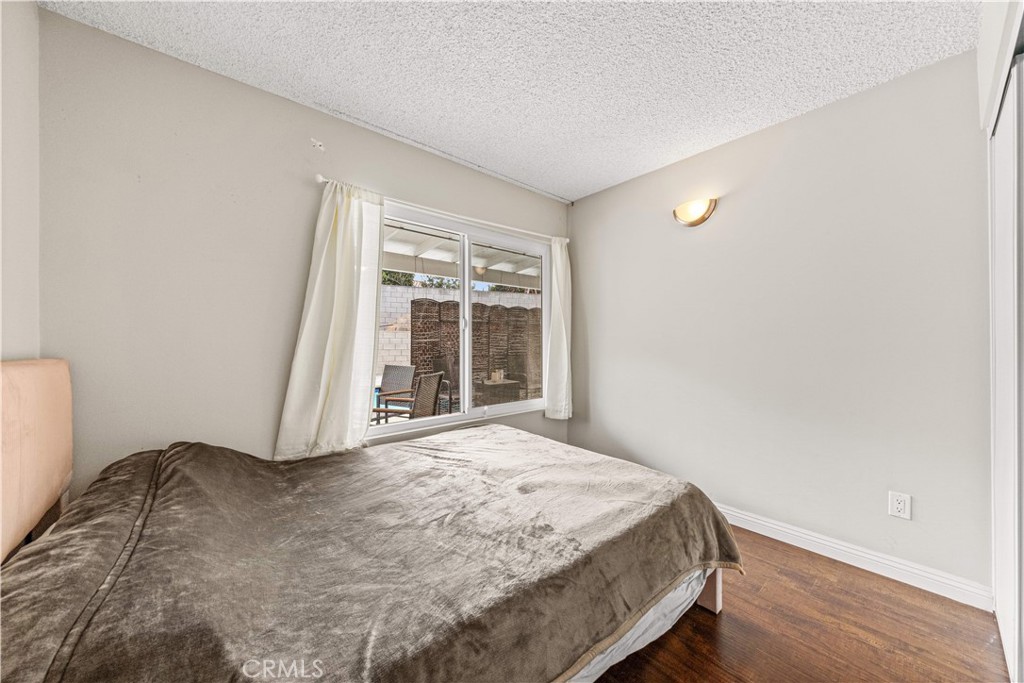 16606 Woodmont Pl