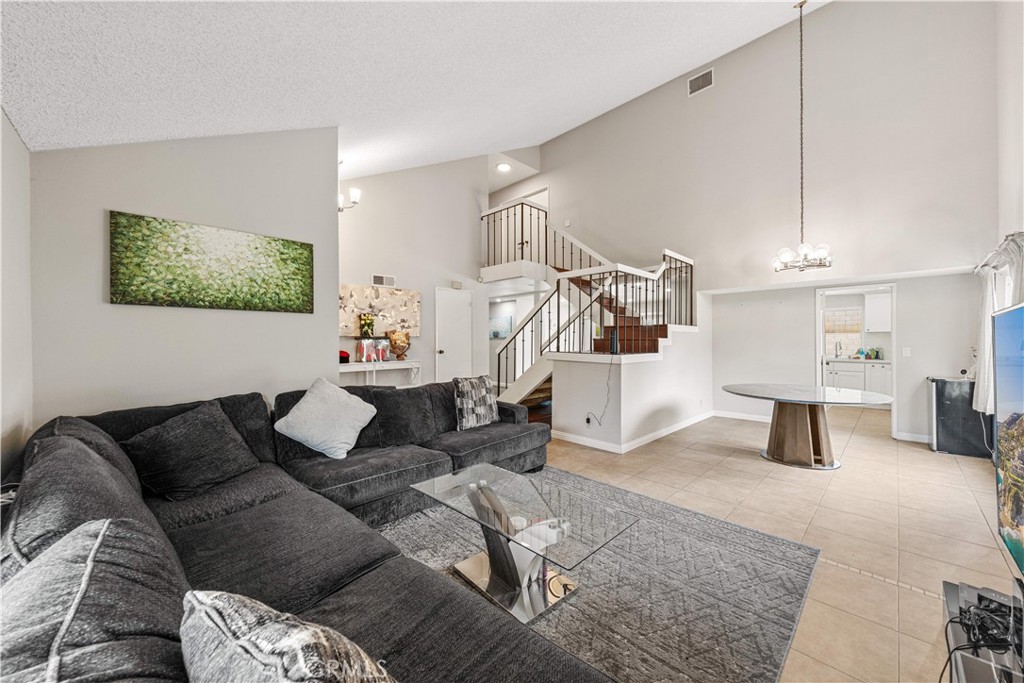 16606 Woodmont Pl