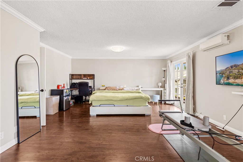 16606 Woodmont Pl