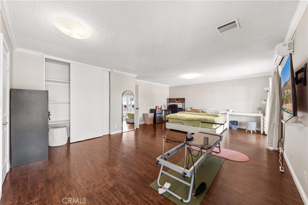 16606 Woodmont Pl