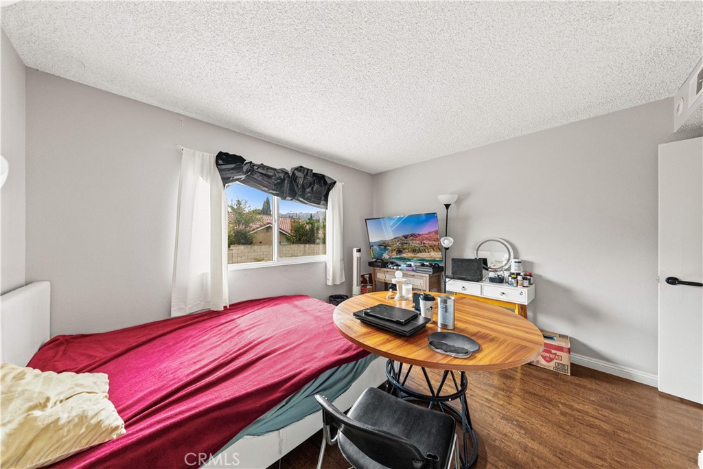 16606 Woodmont Pl