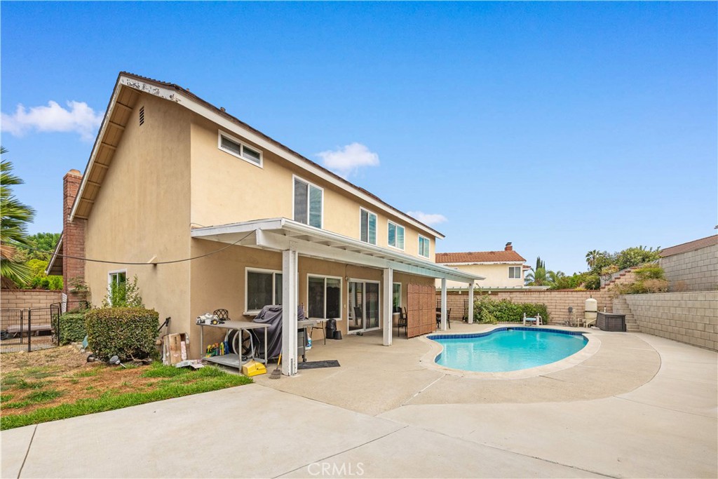 16606 Woodmont Pl