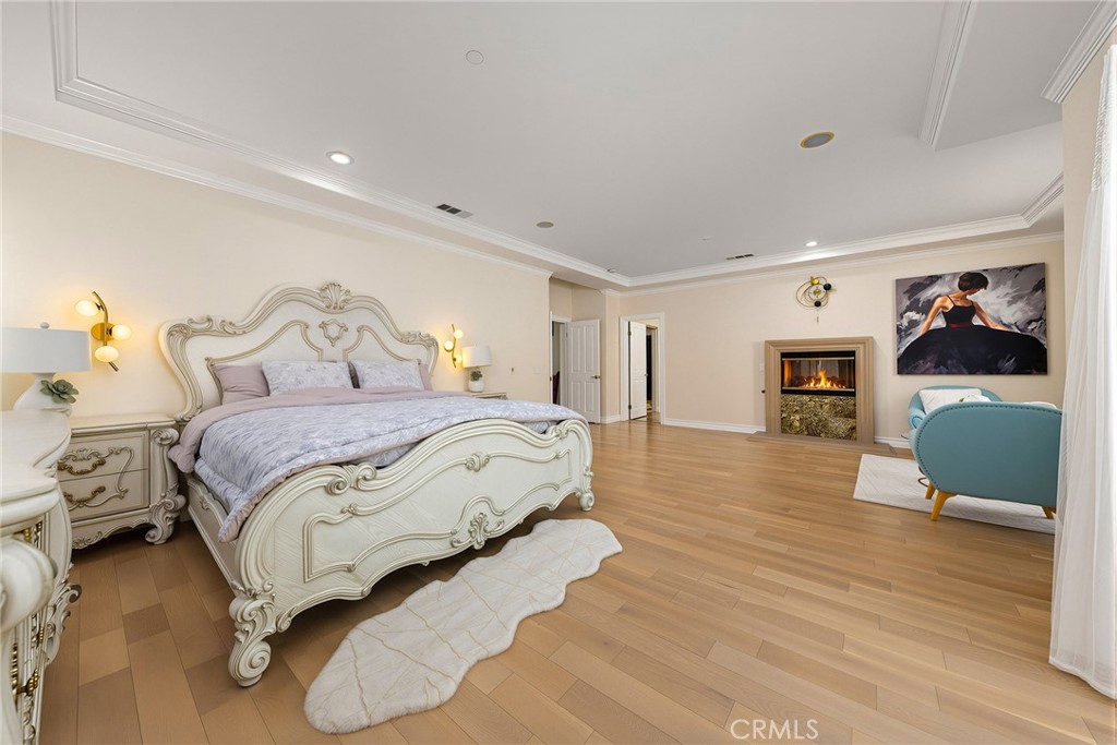 1121 Pinto Drive