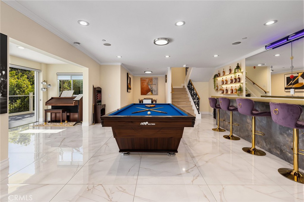 1121 Pinto Drive
