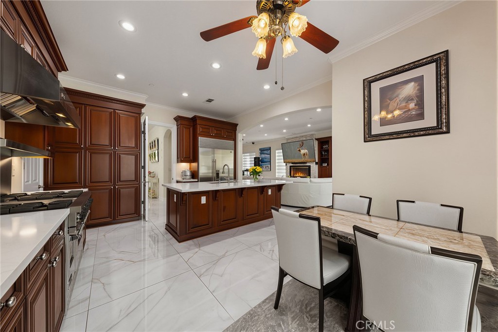 1121 Pinto Drive