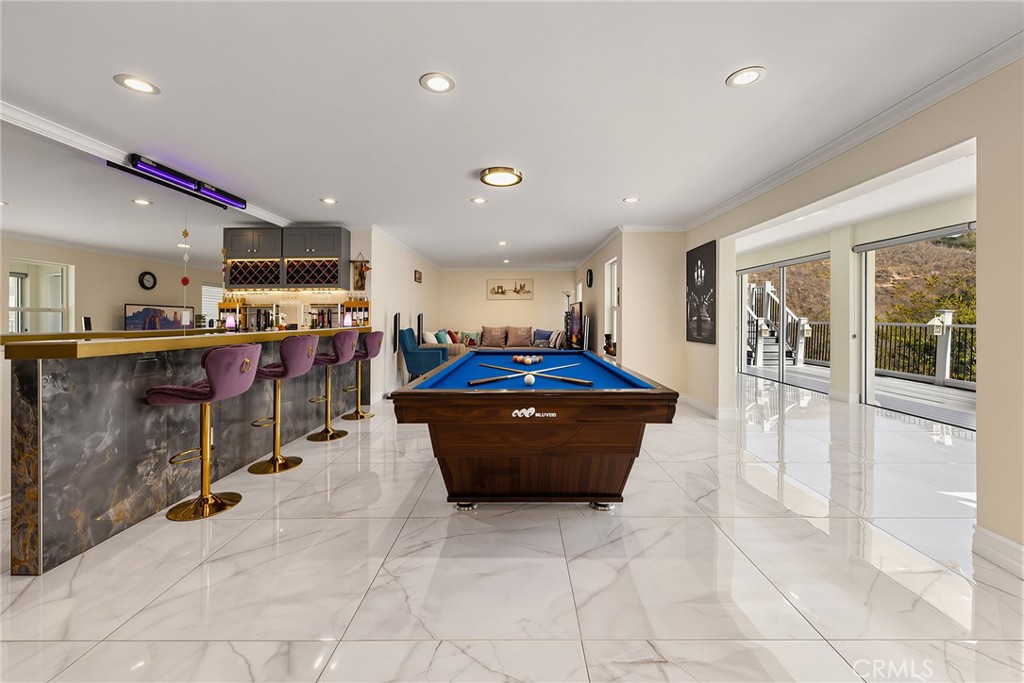 1121 Pinto Drive