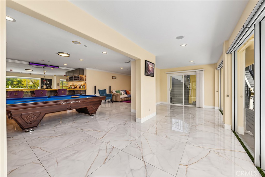 1121 Pinto Drive
