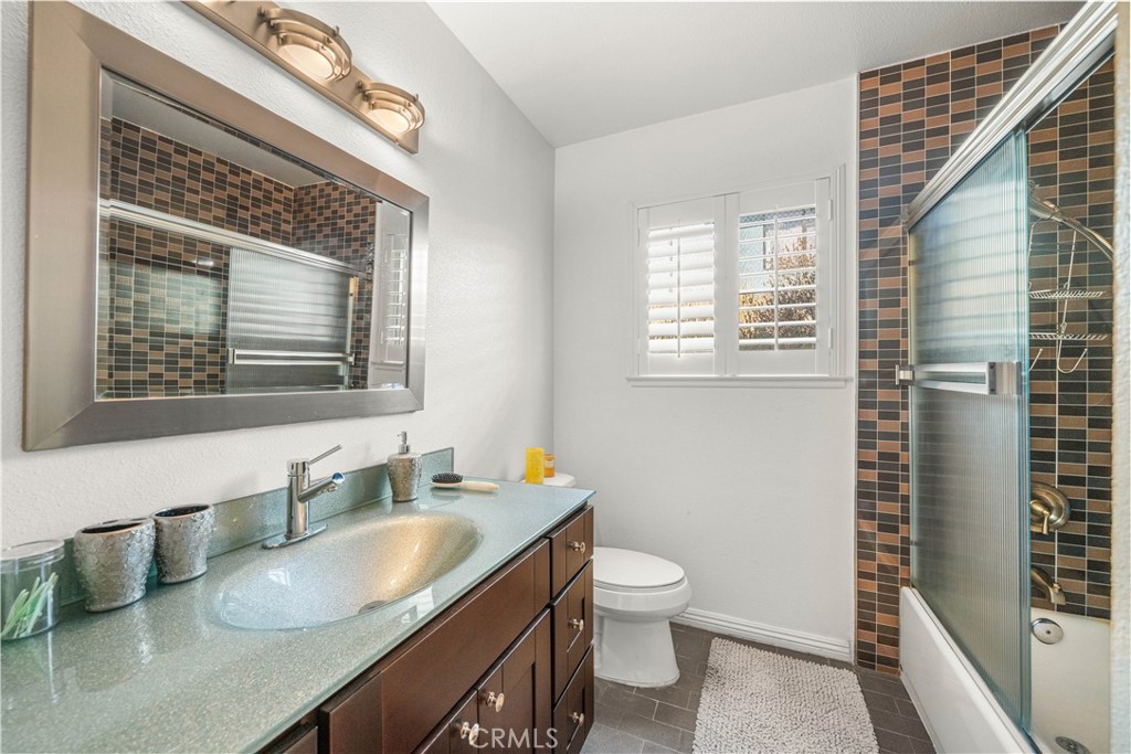 2923 Michelle Lane