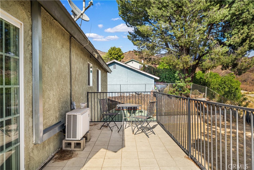 2923 Michelle Lane
