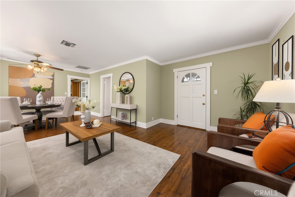 9420 Olive