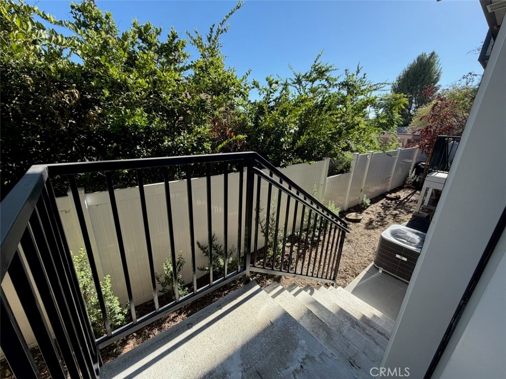 569 Lincoln Avenue 7