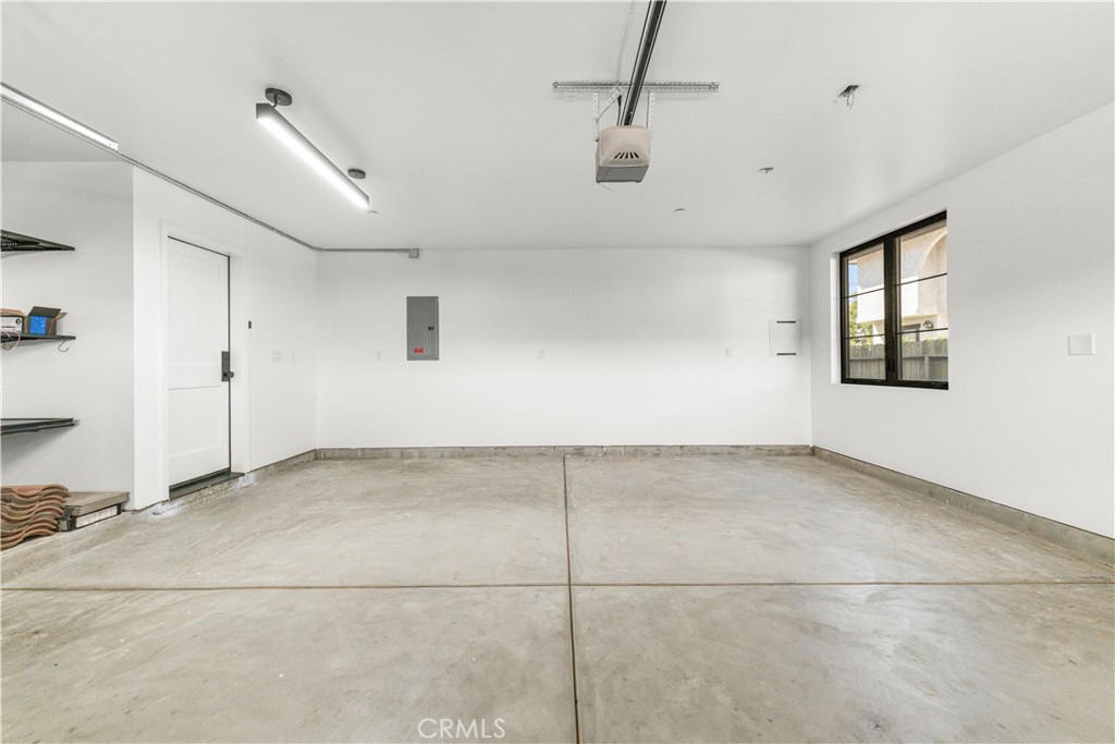 220 W Mission B